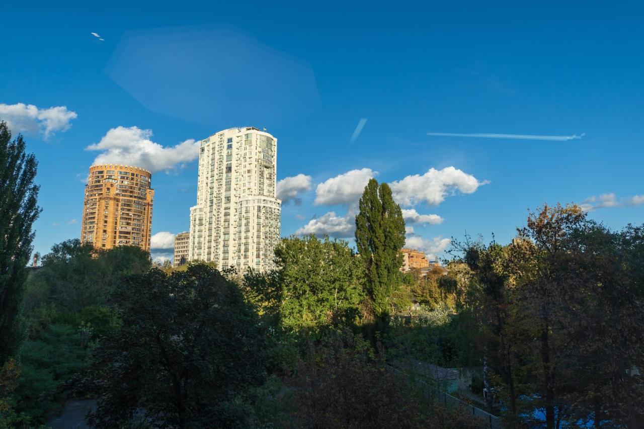 Luxury Apartments Arena Guliver Kiew Exterior foto